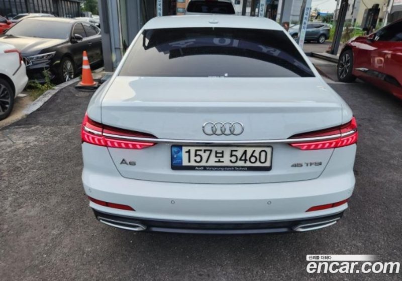 Audi A6 45 TFSI Premium