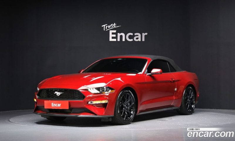 Ford Mustang Convertible