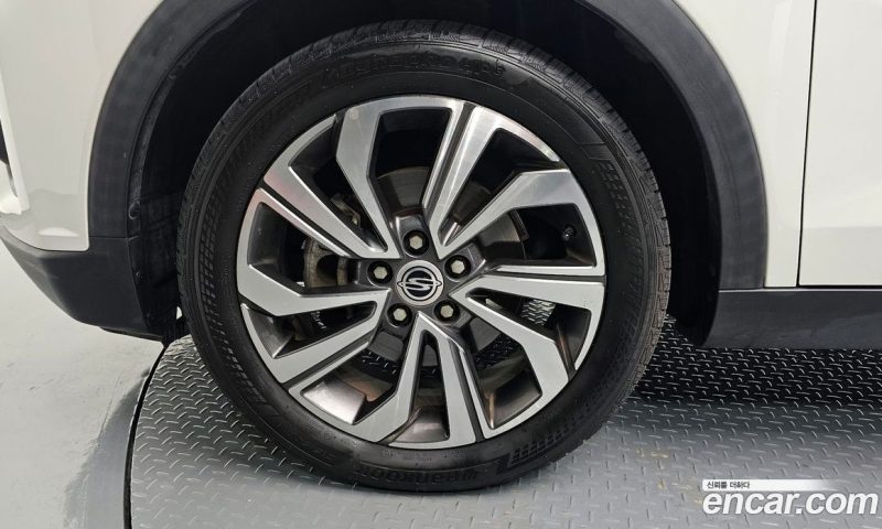 SsangYong Tivoli Gasoline 1.5 2WD