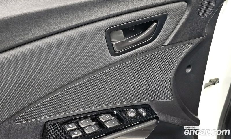SsangYong Tivoli Gasoline 1.5 2WD
