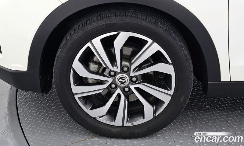SsangYong Tivoli Gasoline 1.5 2WD