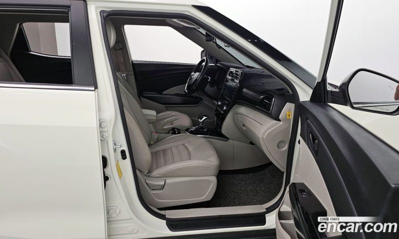 SsangYong Tivoli Gasoline 1.5 2WD