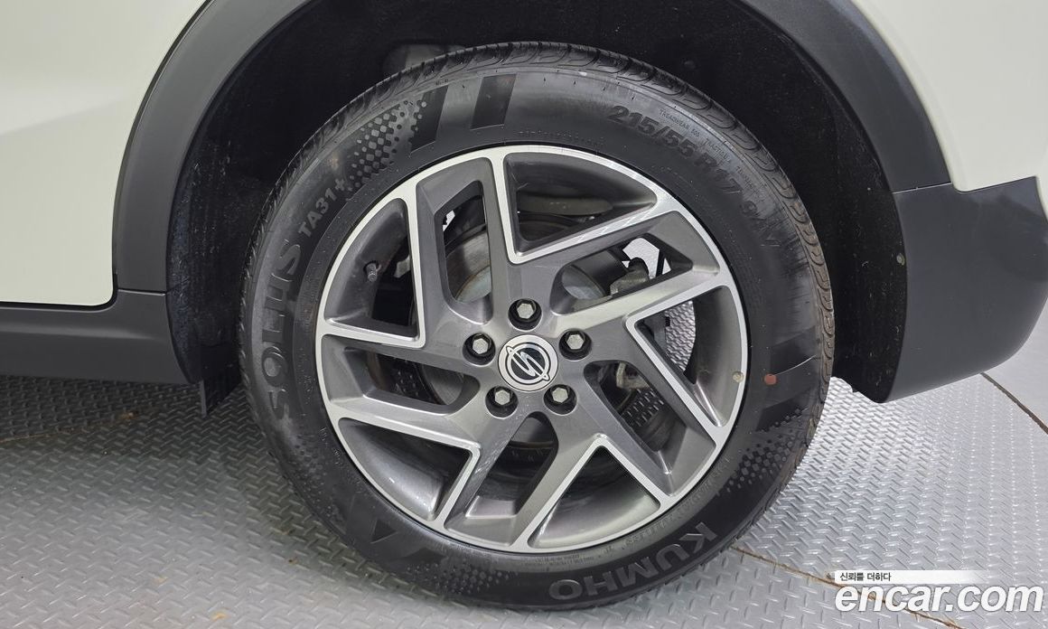 SsangYong Tivoli Gasoline 1.5 2WD