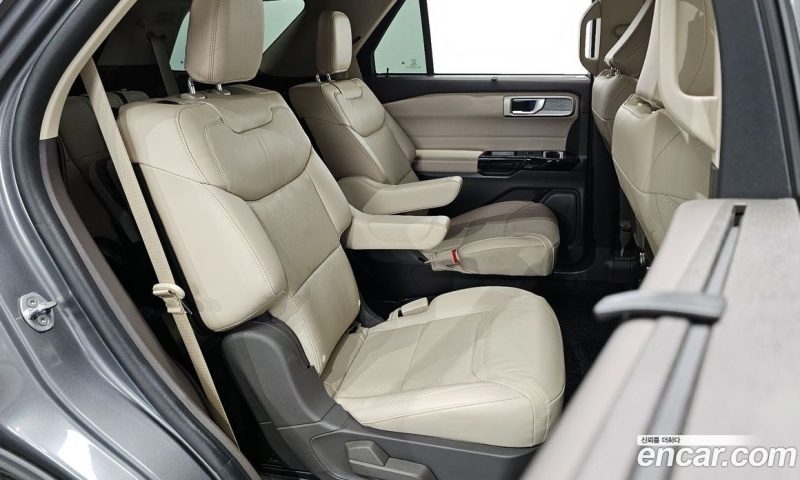 Ford Explorer 3.0 Platinum 4WD