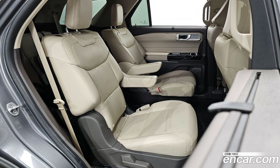 Ford Explorer 3.0 Platinum 4WD