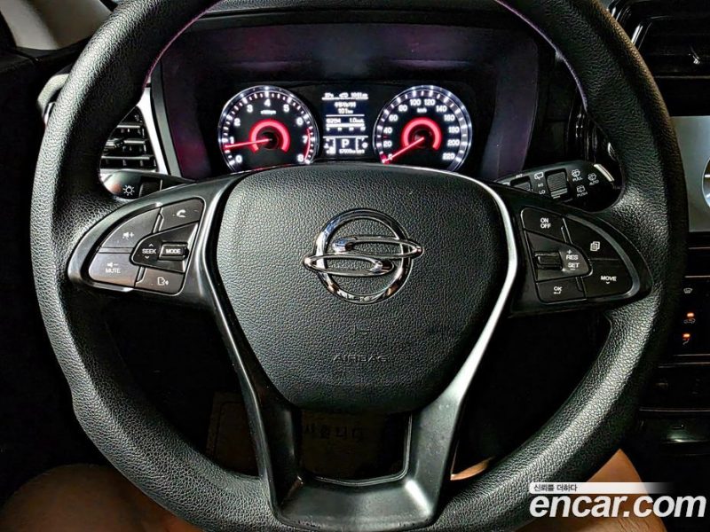 SsangYong Tivoli Gasoline 1.5 2WD