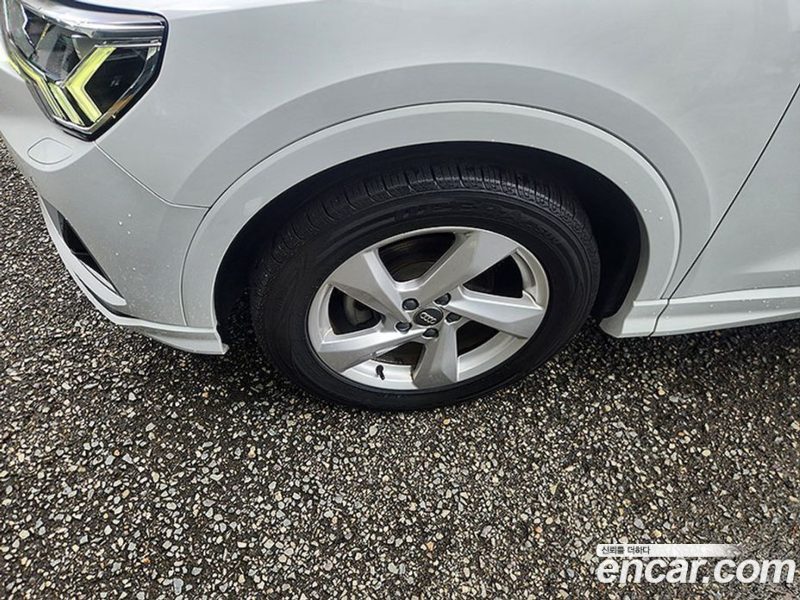 Audi Q3 35 TDI Premium