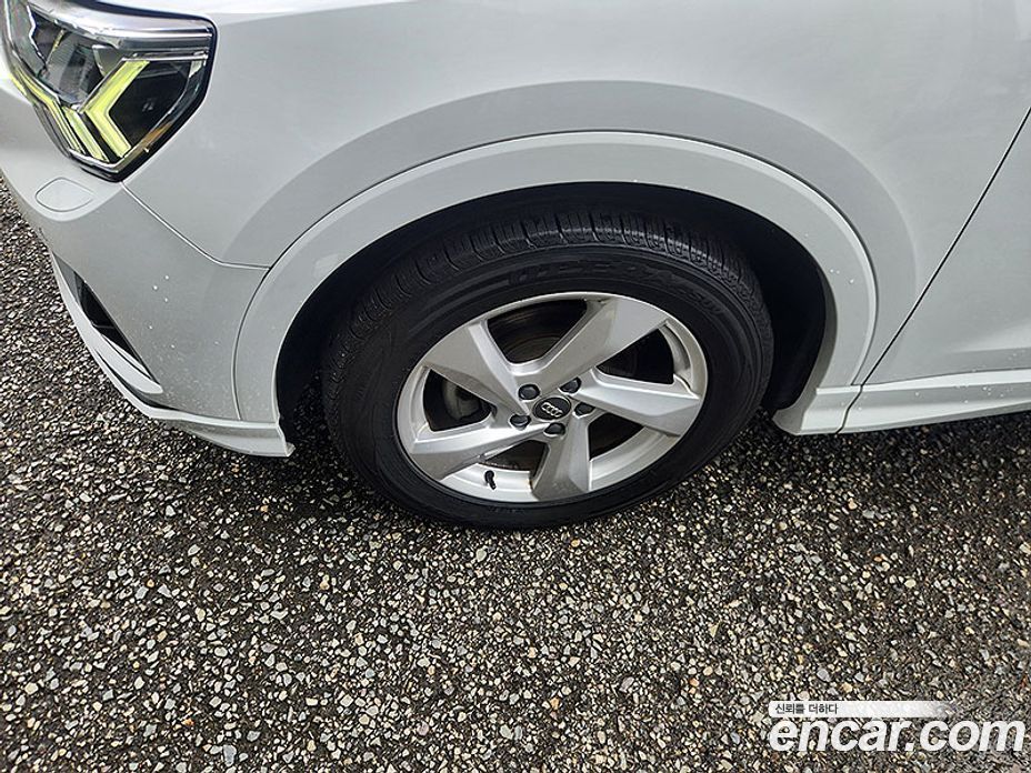 Audi Q3 35 TDI Premium