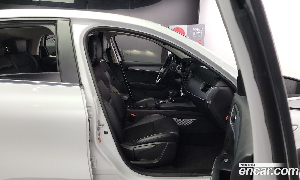 Renault Korea XM3 1.6 GTe RE