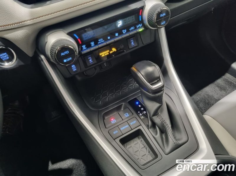 Toyota RAV4 2.5 2WD