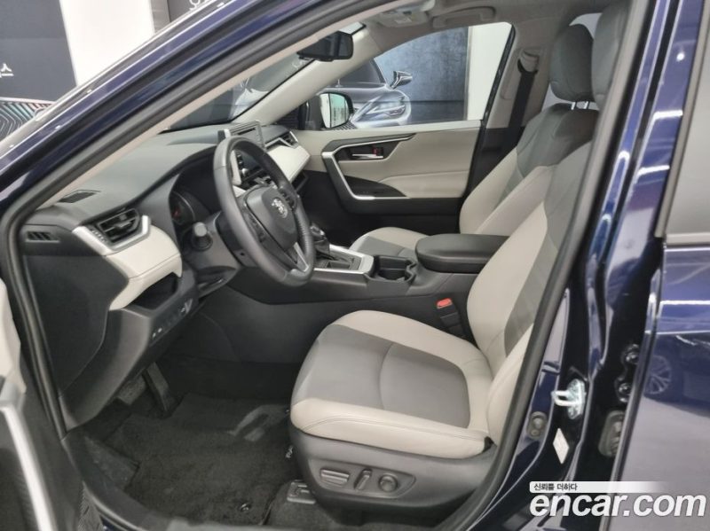 Toyota RAV4 2.5 2WD