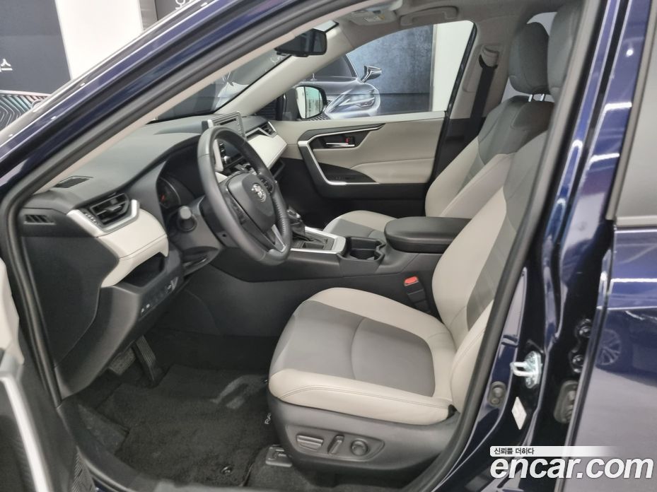 Toyota RAV4 2.5 2WD