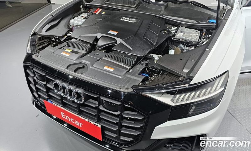 Audi Q8 55 TFSI Quattro Premium