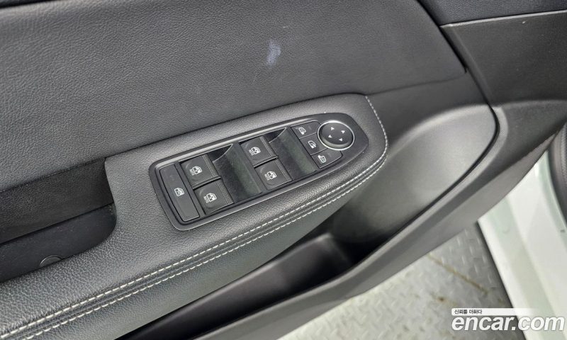 Renault Korea XM3 1.6 GTe RE