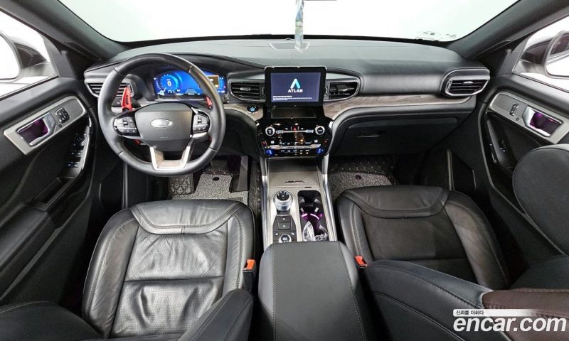 Ford Explorer 3.0 Platinum 4WD