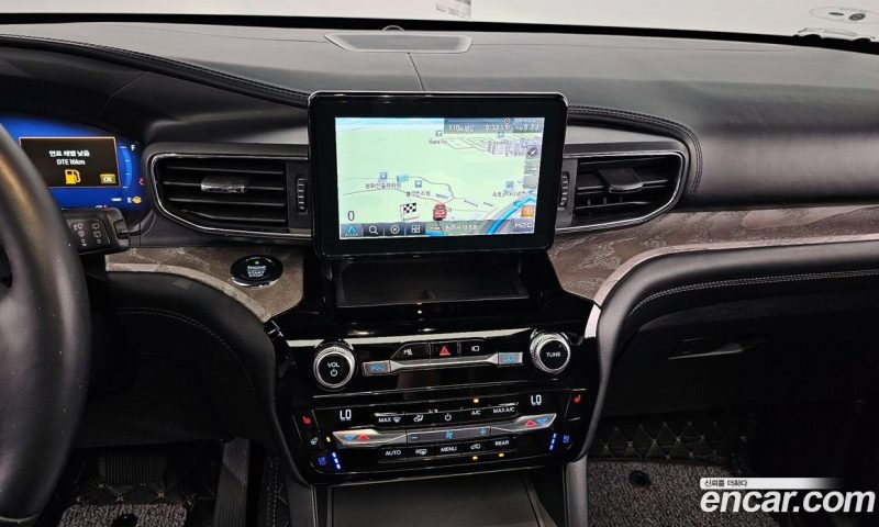 Ford Explorer 3.0 Platinum 4WD