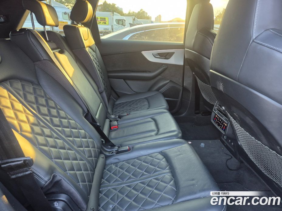 Audi Q7 55 TFSI Quattro Premium