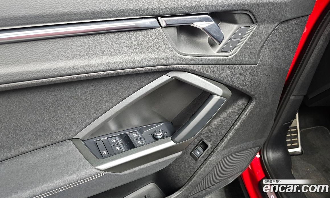 Audi Q3 35 TDI Premium Sportback