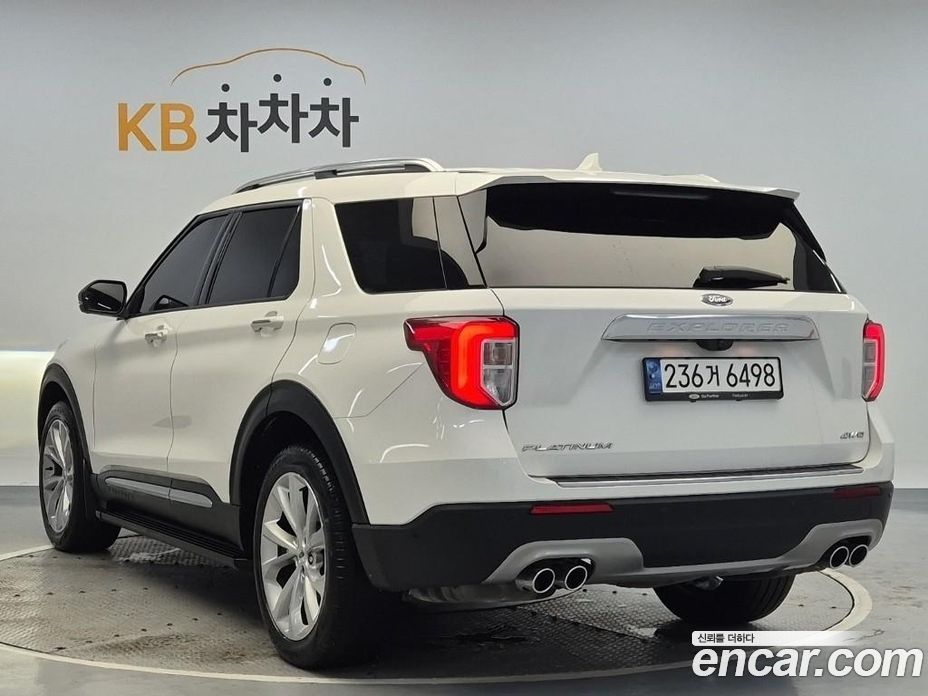 Ford Explorer 3.0 Platinum 4WD