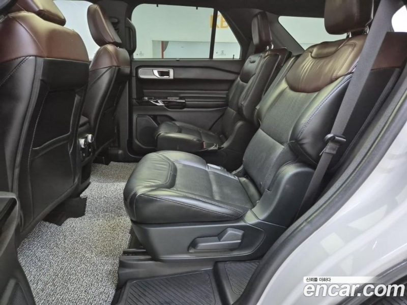 Ford Explorer 3.0 Platinum 4WD