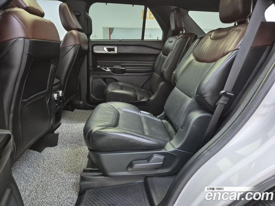 Ford Explorer 3.0 Platinum 4WD