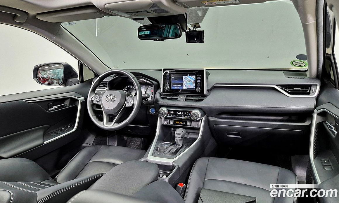 Toyota RAV4 2.5 2WD Hybrid