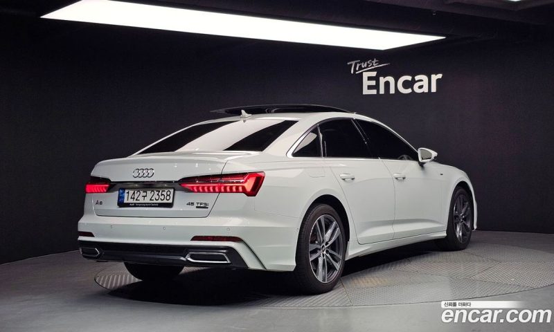 Audi A6 45 TFSI Quattro Premium