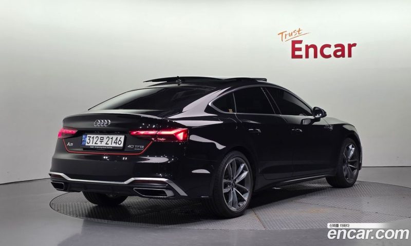 Audi A5 40 TFSI Quattro Premium Sportback