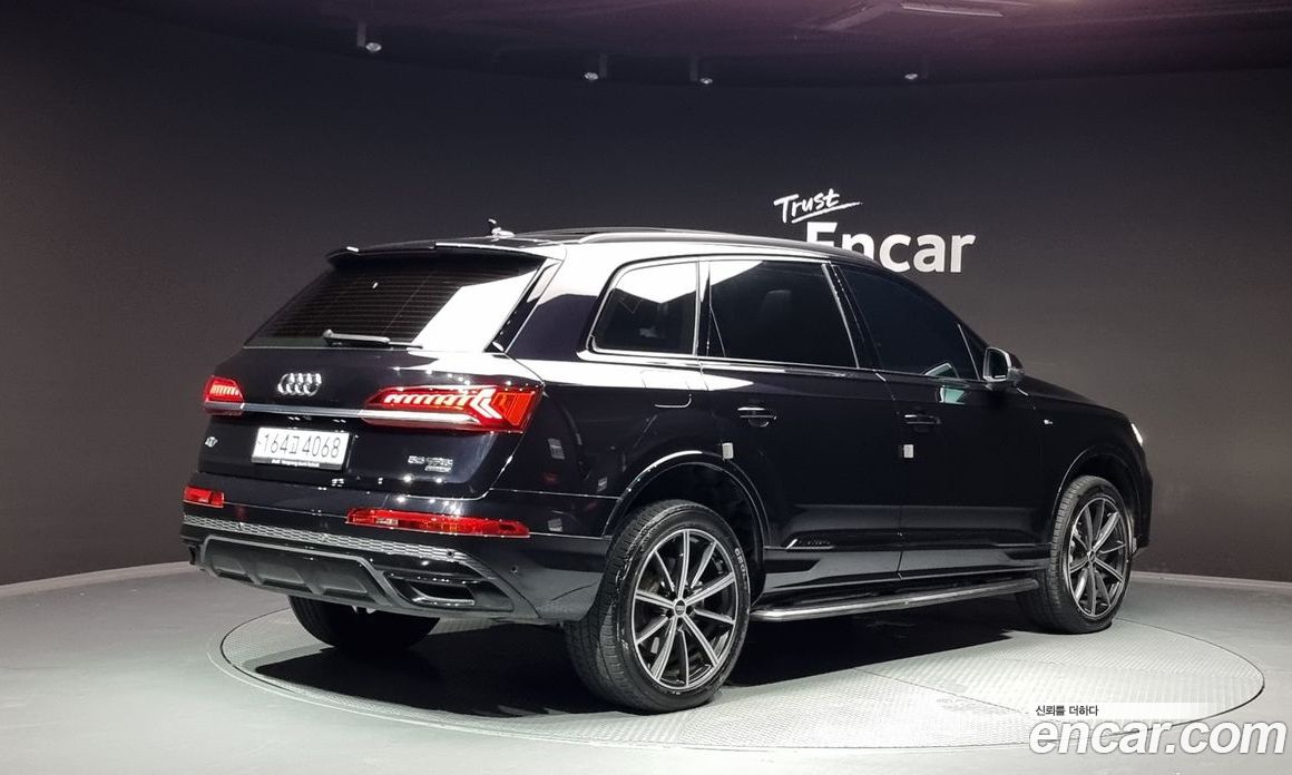 Audi Q7 55 TFSI Quattro Premium