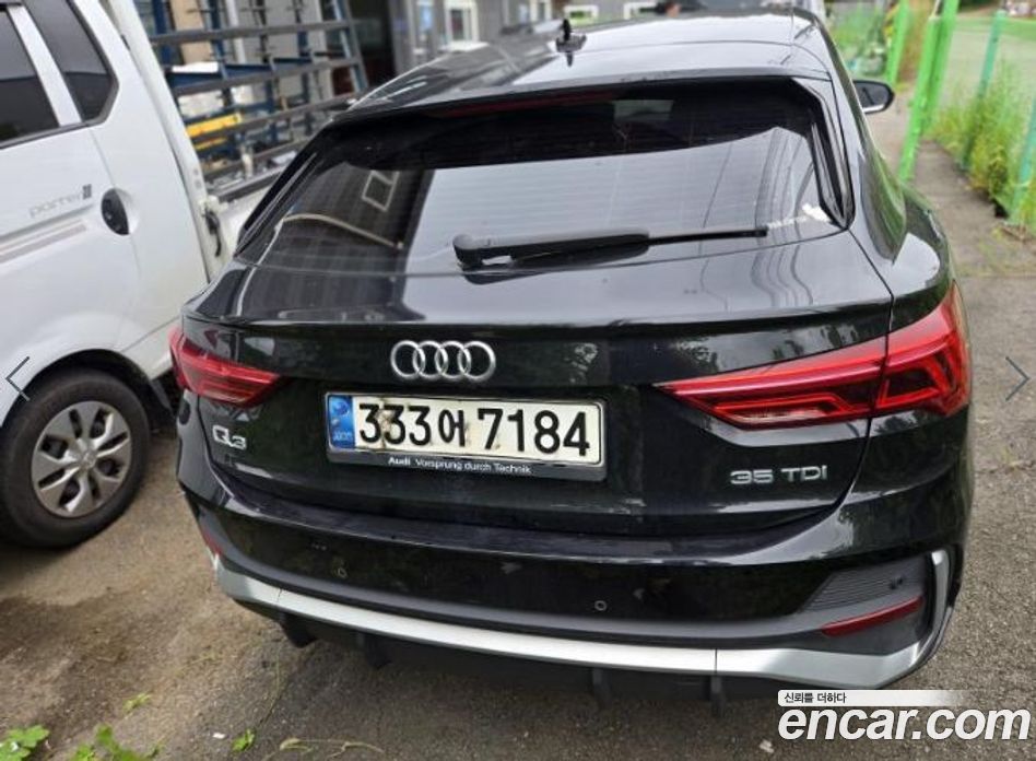 Audi Q3 35 TDI Premium Sportback
