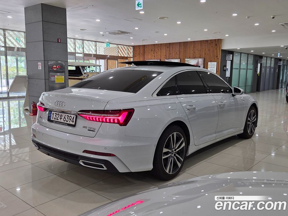 Audi A6 45 TFSI Quattro Premium