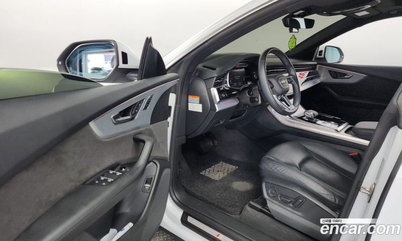 Audi Q8 45 TDI Quattro Premium