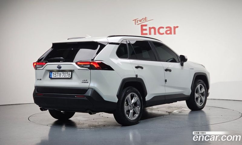 Toyota RAV4 2.5 2WD Hybrid