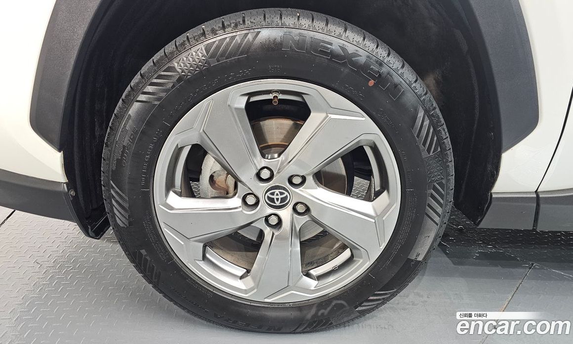 Toyota RAV4 2.5 2WD Hybrid