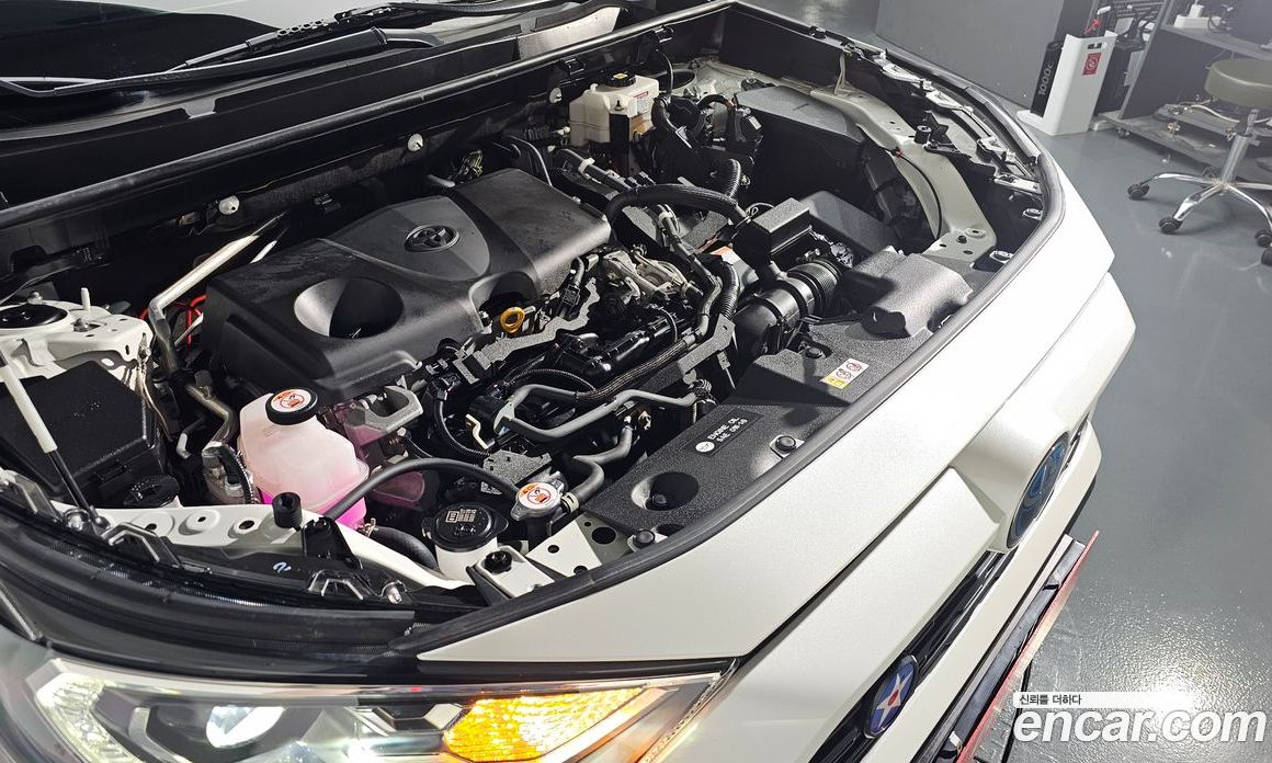Toyota RAV4 2.5 2WD Hybrid