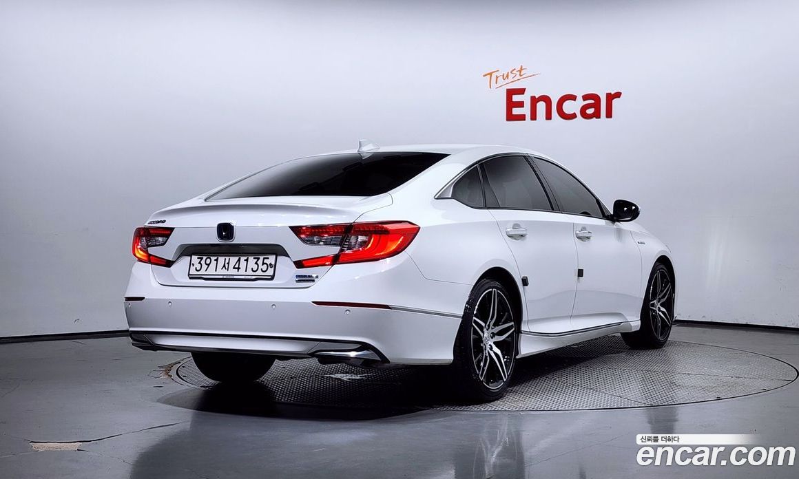 Honda Accord 2.0 Hybrid Touring