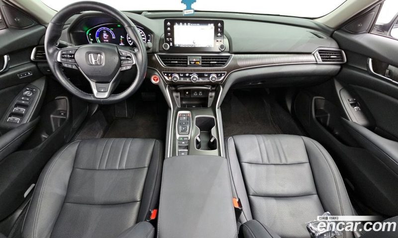 Honda Accord 2.0 Hybrid Touring