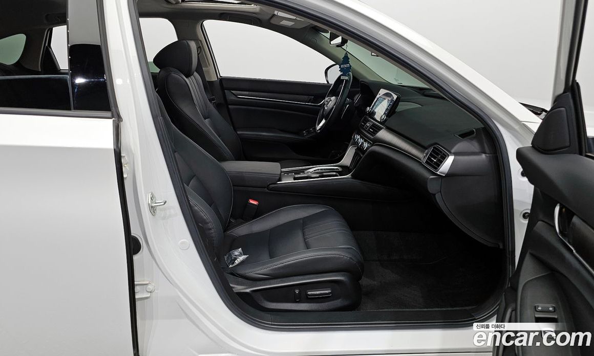 Honda Accord 2.0 Hybrid Touring