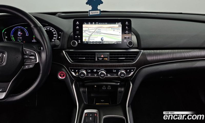Honda Accord 2.0 Hybrid Touring