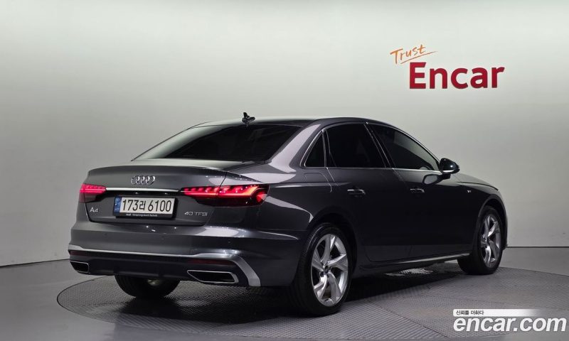 Audi A4 40 TFSI Premium