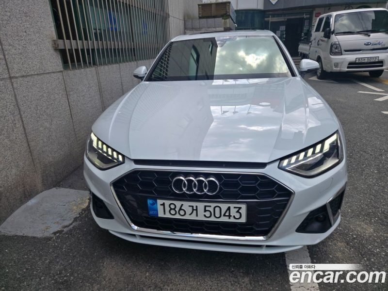 Audi A4 40 TFSI Premium