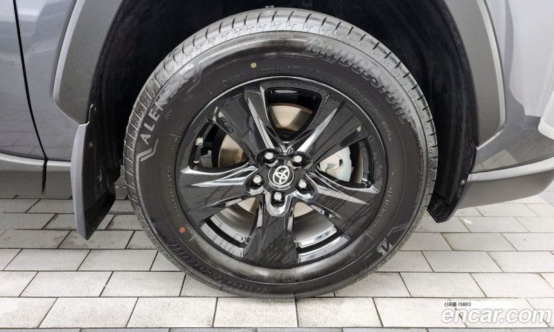 Toyota RAV4 2.5 2WD Hybrid