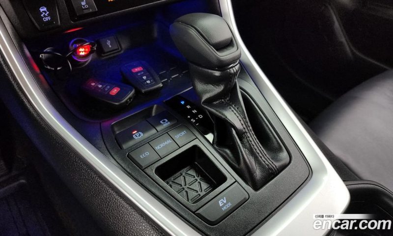 Toyota RAV4 2.5 2WD Hybrid