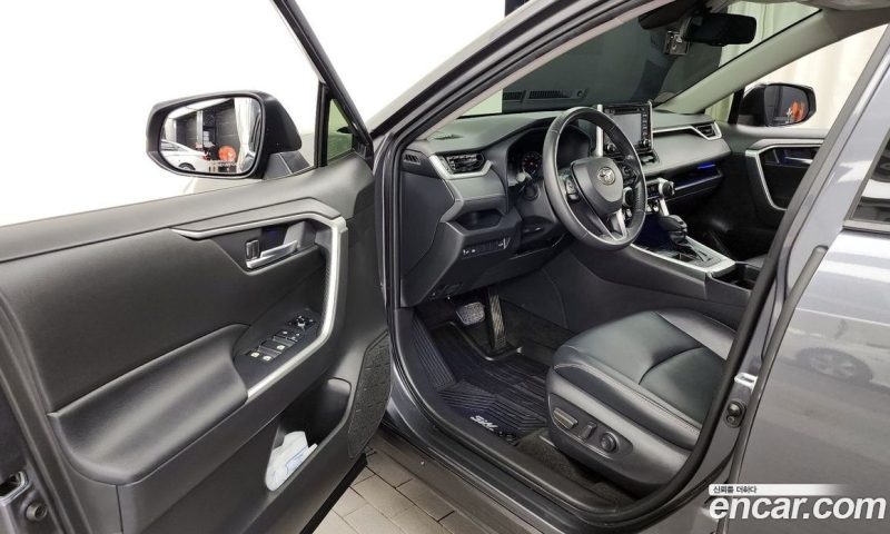 Toyota RAV4 2.5 2WD Hybrid
