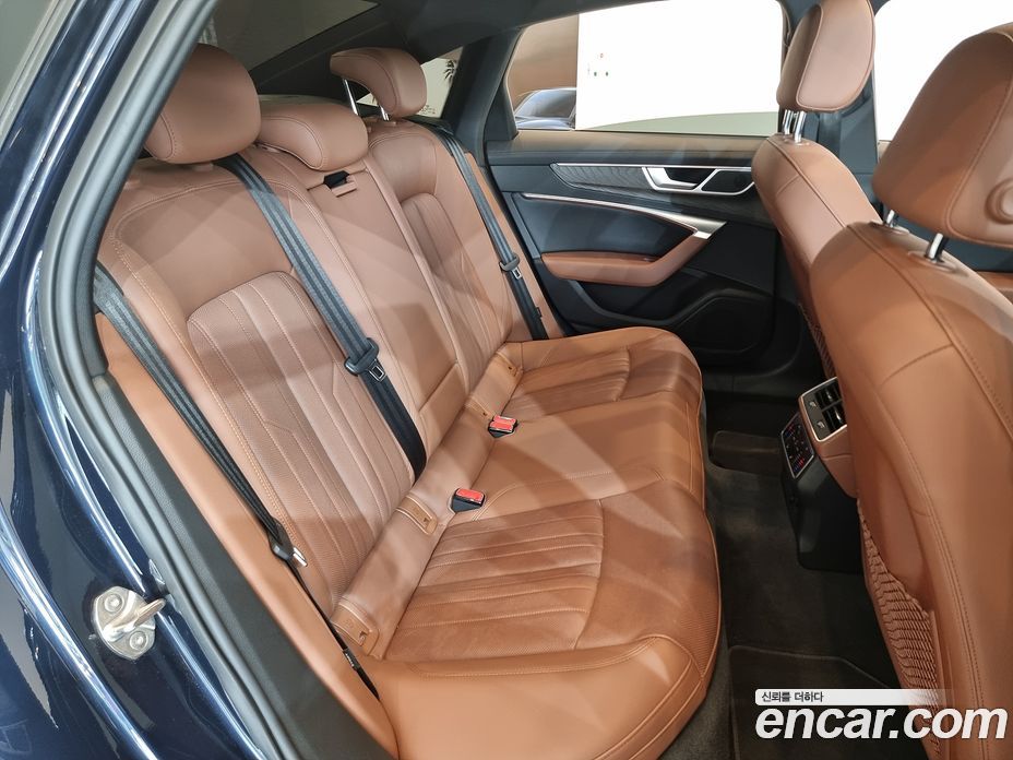 Audi A6 45 TFSI Premium