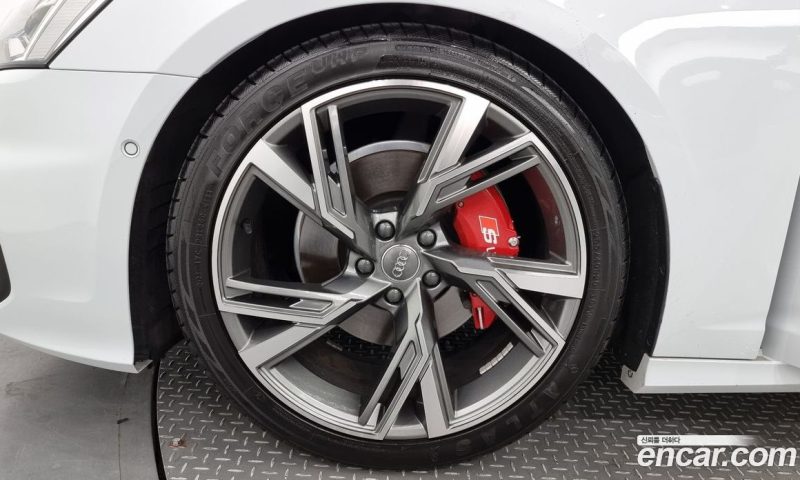 Audi A6 45 TFSI Quattro Premium