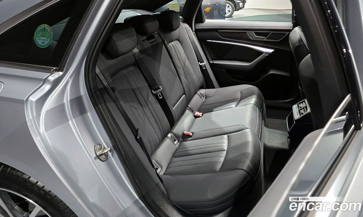 Audi A6 45 TFSI Quattro Premium