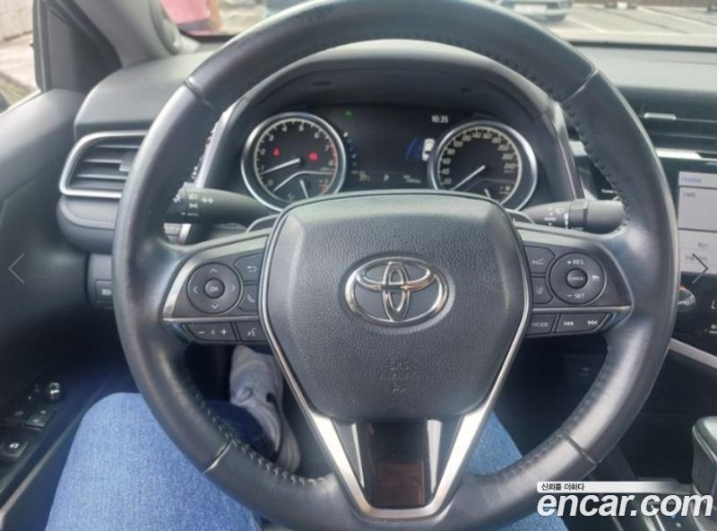 Toyota Camry 2.5 Sport Edition(Nono Tone)