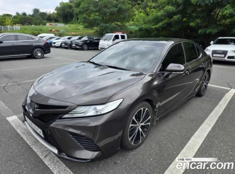 Toyota Camry 2.5 Sport Edition(Nono Tone)