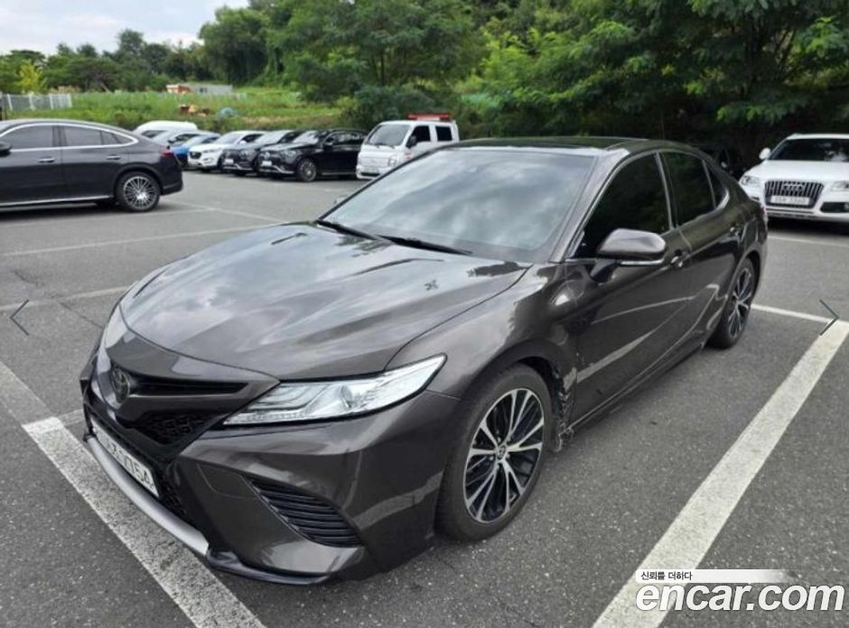 Toyota Camry 2.5 Sport Edition(Nono Tone)